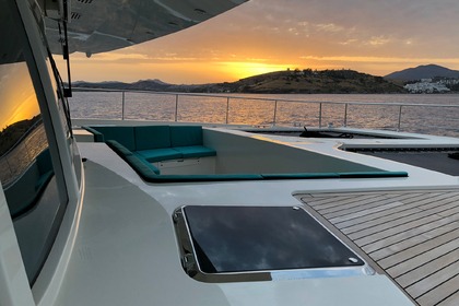 Noleggio Catamarano  Serenity 64 LUXE Sant Antoni de Portmany