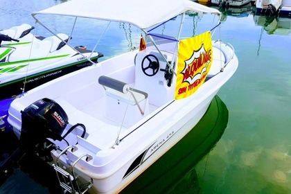 VALENCIA: BOAT RENTAL WITHOUT LICENSE