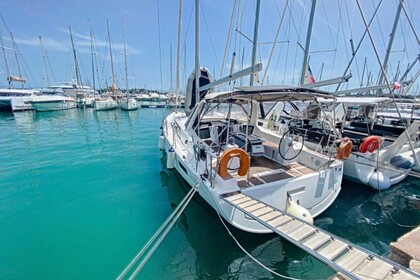 Charter Sailboat  Oceanis 41.1 Corfu