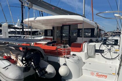 Czarter Katamaran Excess Excess 14 - 4 + 2 cab. Saint-Mandrier-sur-Mer