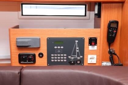 Hyra båt Segelbåt Bavaria Yachtbau Bavaria Cruiser 46 - 4 cab. Pula