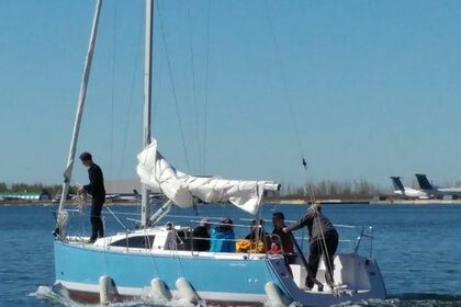 Hire Sailboat Catalina 275 Sport Toronto