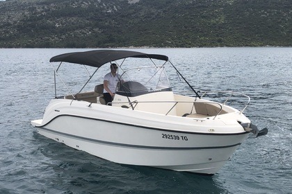 Hire Motorboat Quicksilver Activ 805 Open Trogir