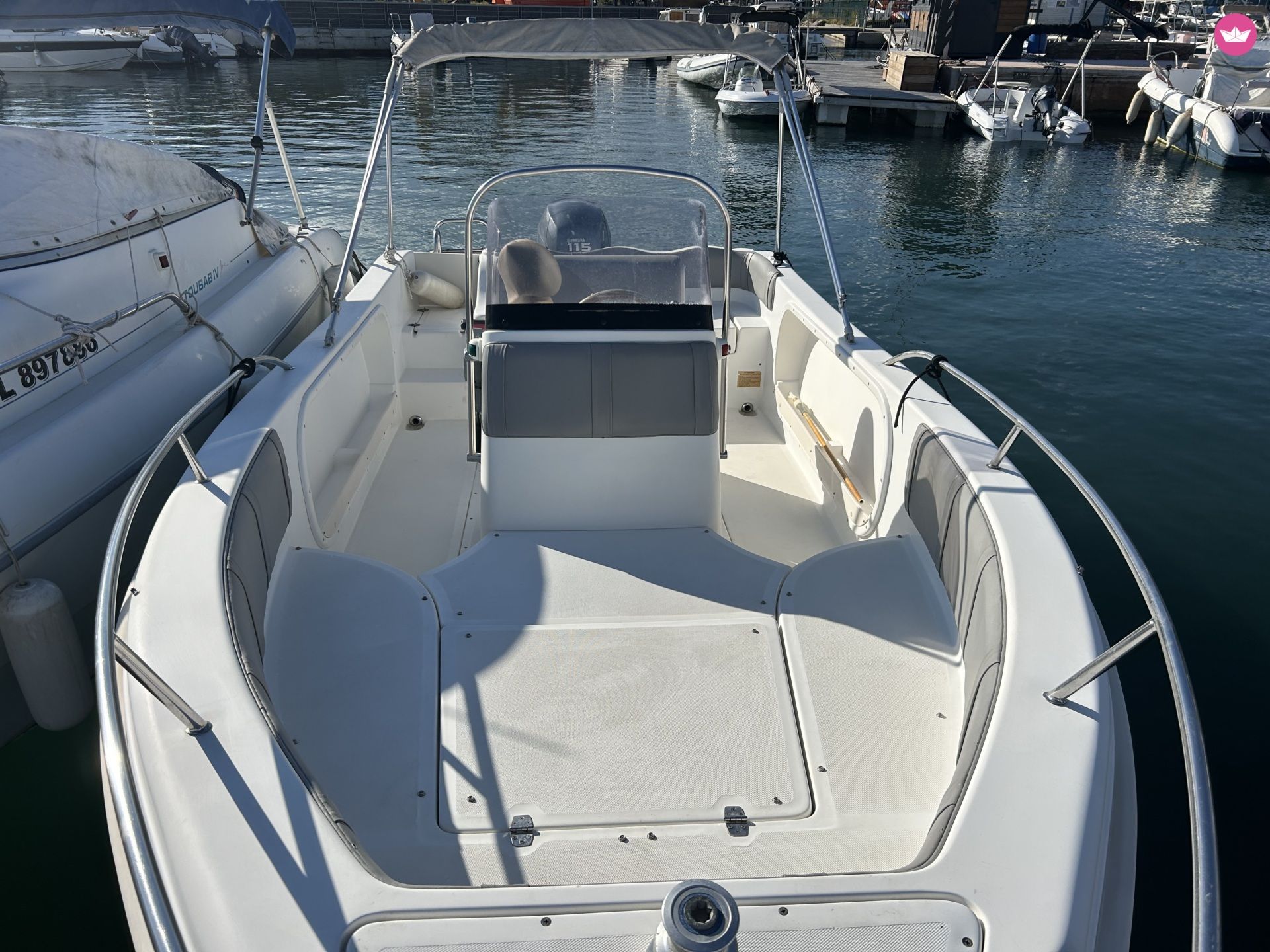 Bateau à moteur Karelas Georgios & Co Karel F19 115cv 5