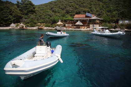 Charter RIB Joker Boat Clubman 21 Hvar