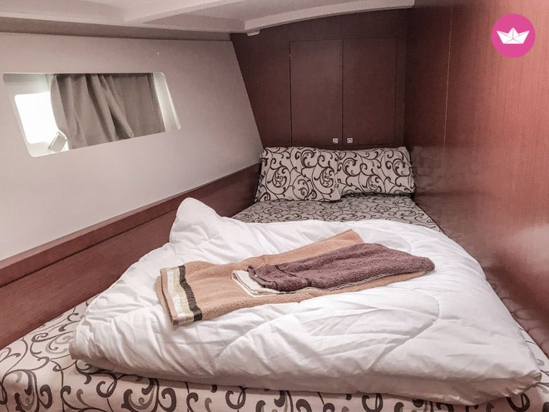 Sailboat Beneteau Oceanis 45 (4 Cabs) for hire