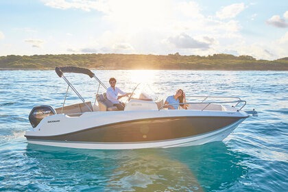 Location Bateau à moteur Quicksilver Activ 605 Sundeck Dubrovnik