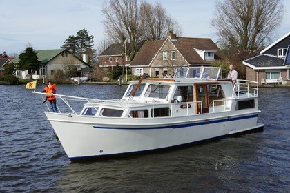 Hire Houseboat Palan DL 1100 Woubrugge