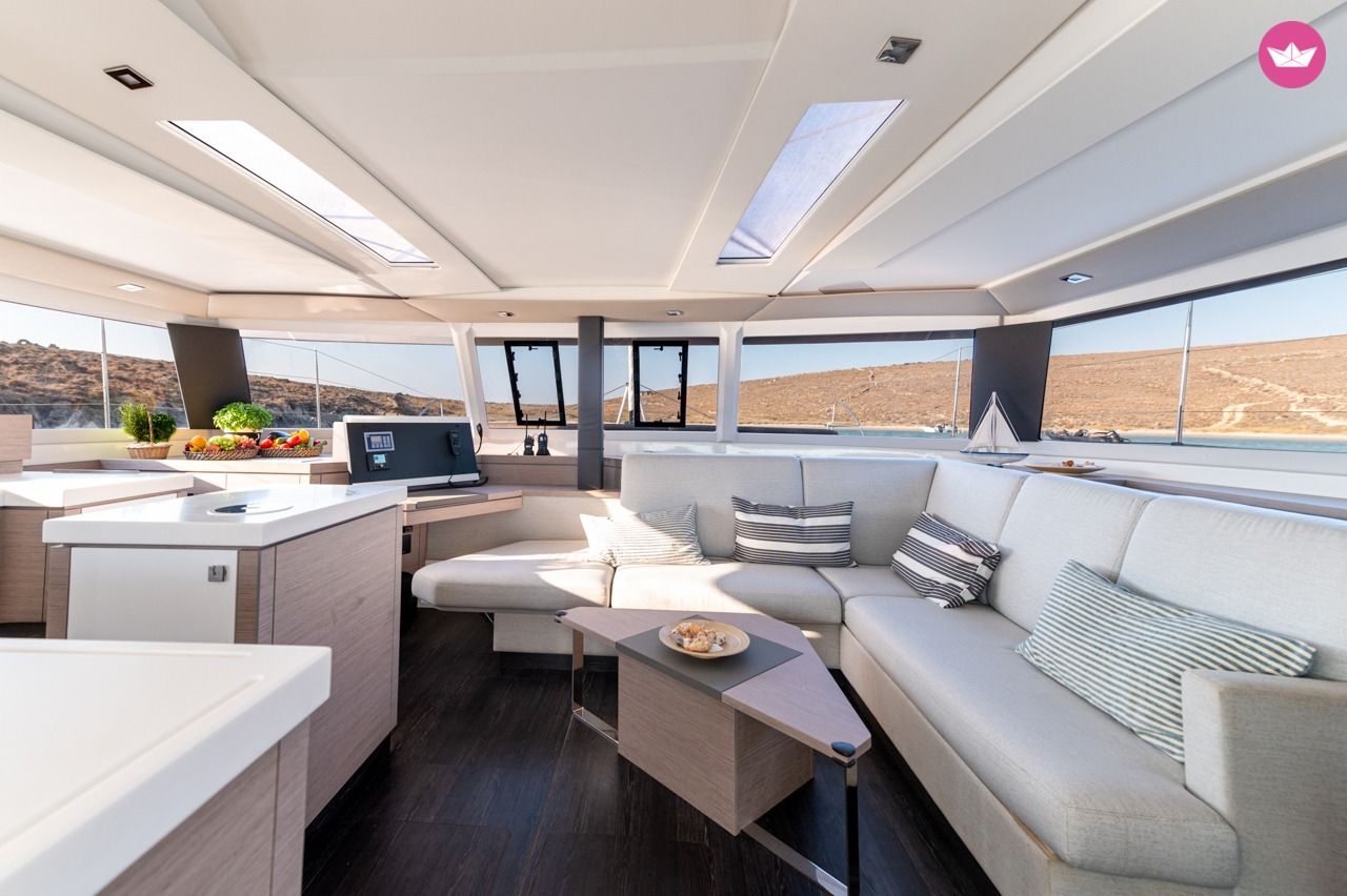 Fountaine Pajot Saona 47