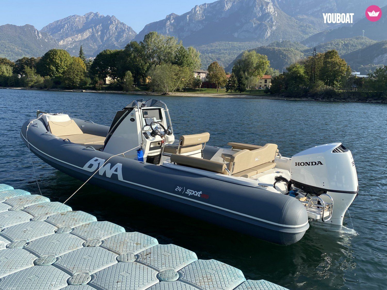 Semi-rigide Bwa 24 Sport gto 200cv 2