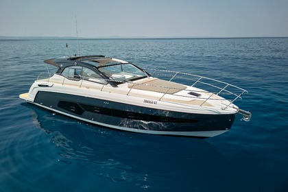 Location Bateau à moteur Azimut Atlantis Split