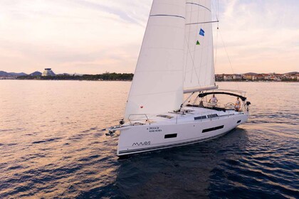 Hyra båt Segelbåt Hanse Yachts Hanse 460 Šibenik