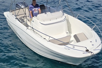Verhuur Motorboot Jeanneau Cap Camarat 7.55 Split