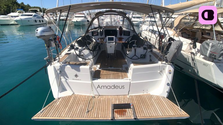 Voilier Sun Odyssey 389 11.75m