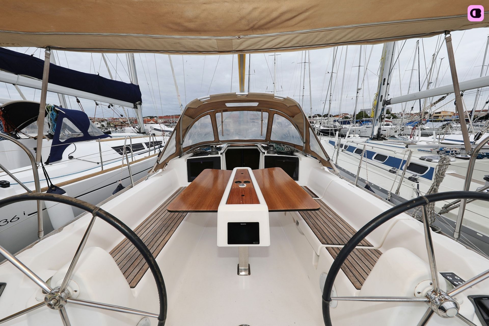 Voilier DUFOUR DUFOUR 350 GRAND LARGE 10.28m 6