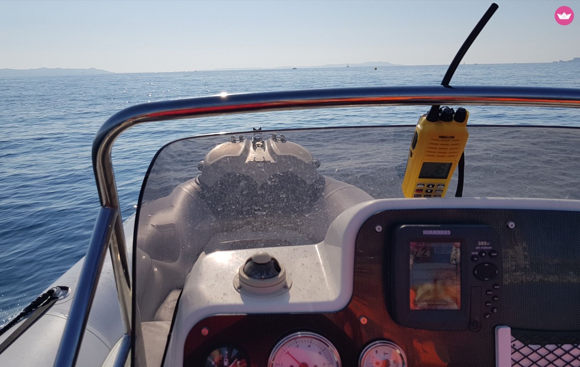 Location semi-rigide à Hyères de particuliers et professionnels