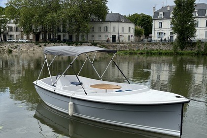 Charter Boat without licence  Île-de-France Seine Melun