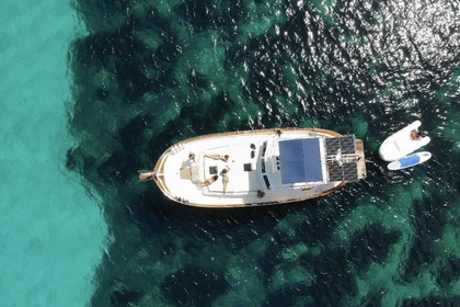 Miete Motorboot Menorquin 150 FLY BRIDGE Cala Galdana