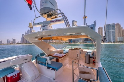 64-ft Majesty Yacht Private Cruise with Drink