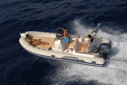 Noleggio Gommone CAPELLI Tempest 650 Nizza