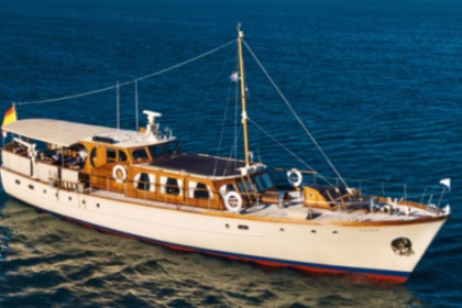 Hire Motor yacht 23 metros James A. Silver Limited Silver Alicante