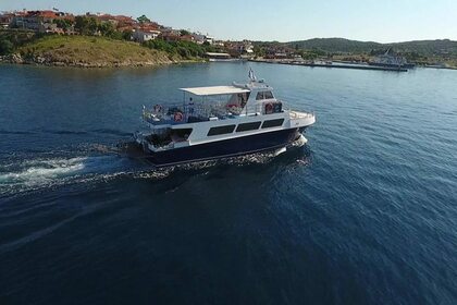 Hyra båt Motorbåt MotorSailor Tailor Made Ouranopoli