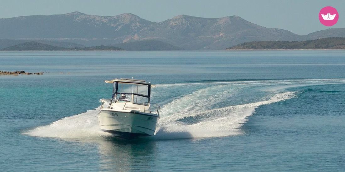 Motorboat Bayliner Trophy 1802  