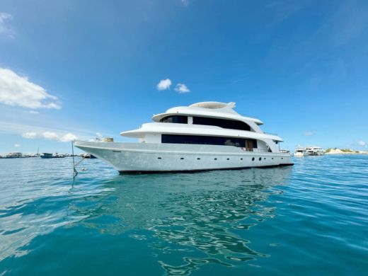 Motor Yacht Custom made 30m yacht in Maldives Boot Grundriss