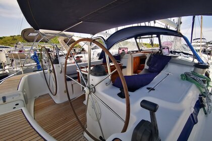 Bavaria 44