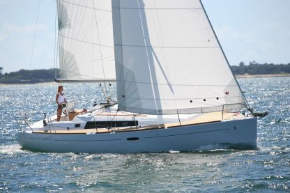 Location Voilier Beneteau Oceanis 37 Brest