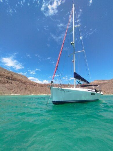 Charter Jeanneau Sun Odyssey 44I Sailboat (2011) in La Paz - Click&Boat