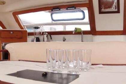 Charter Catamaran Catana 41 Raiatea