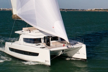 Location Catamaran 15 BALI 4.4 - SC (4D/2P) Hyères