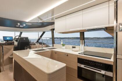 Verhuur Catamaran Prestige M48 Taormina