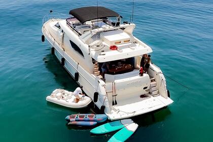Hyra båt Motorbåt Ferreti 70 Puerto Banús