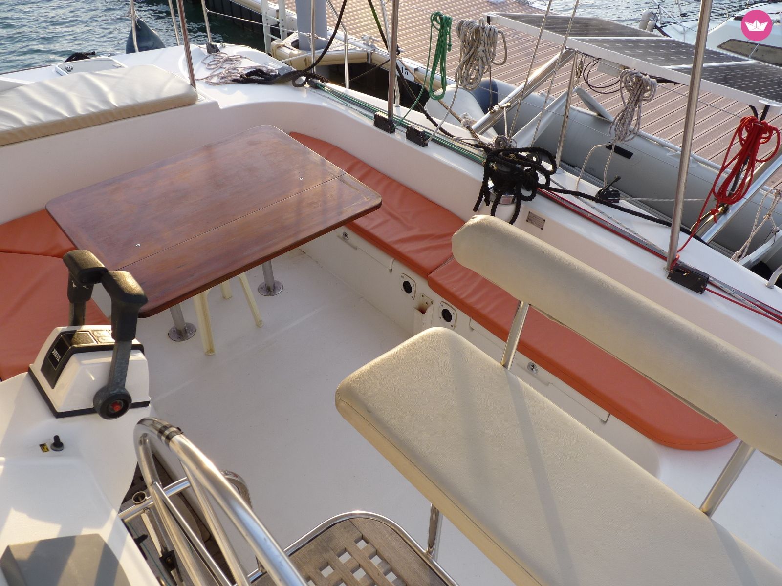 Catamaran LAGOON 410 12.37m 2