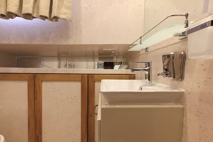 Rent this impressive gulet for up to 6 persons