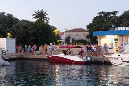 Miete Motorboot Sport mare Interquik 22 Novalja