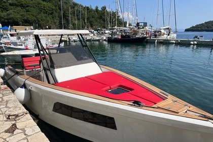Miete Motorboot Aqua 30 Meganisi
