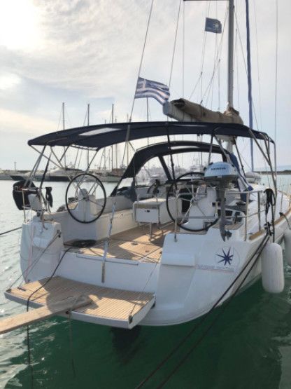 Rental Sailboat Jeanneau Sun Odyssey 519 Elliniko