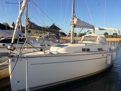 Location Voilier Bavaria 32 Cruiser Lorient