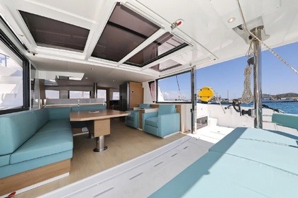 Hyra båt Katamaran Catana Group Bali 4.6 - 4 + 1 cab. Trogir