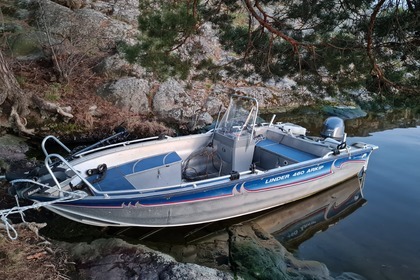Charter Motorboat Yamarin Linder arkip Saltsjöbaden