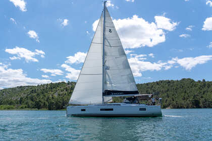 Hyra båt Segelbåt Bénéteau Oceanis 51.1 - 5 + 1 cab. Skradin