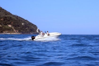 Hire Boat without licence  Trimarchi 57s Imperia