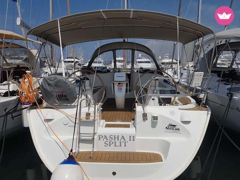 Sailboat Jeanneau Sun Odyssey 43 for rental