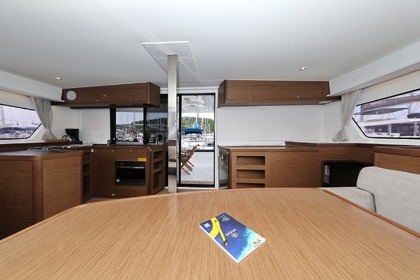 Rental Catamaran Lagoon Lagoon 42 Marina Frapa