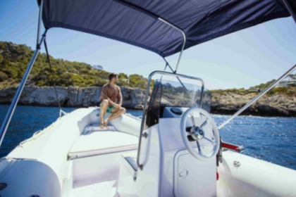 Ибица: арендуйте яхту без л