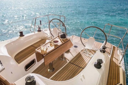 Rent this sailboat Bavaria 34 Cruiser and explore
