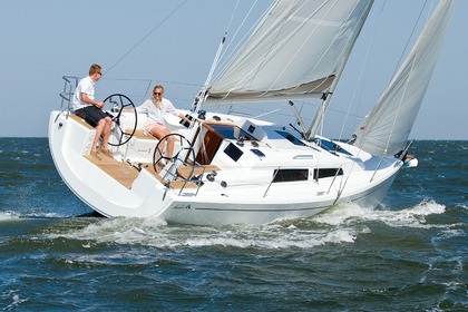 Hanse 315 Segelyacht mieten Sneek
